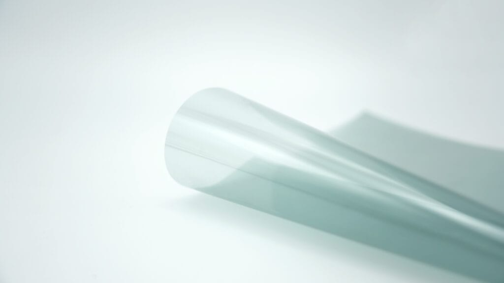 C70 | Front Glass